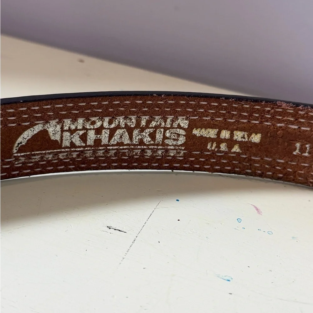 Mountain Khakis Size 38 Made in USA Genuine Chestnut Leather Belt with Stitching